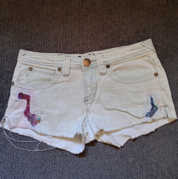 Roxy shorts - Picture 1 of 4